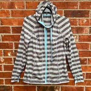 Lukka Womens Large Gray Stripe Full Zip Hoodie Jacket Thumbholes